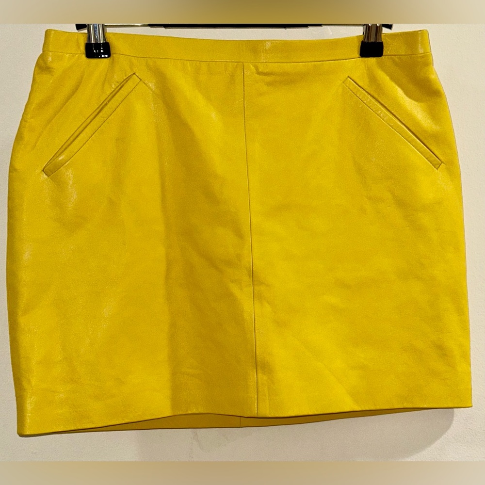 💜Bright Yellow Tom Ford Mini Skirt